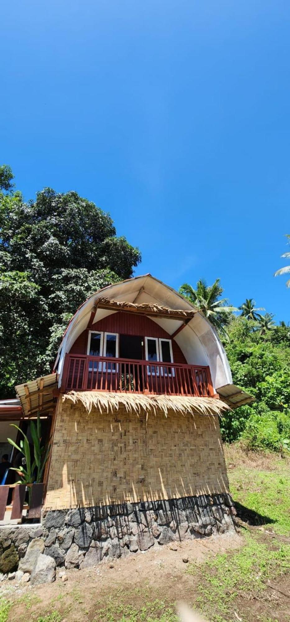 Pondok Wisata Noah Likupang エクステリア 写真